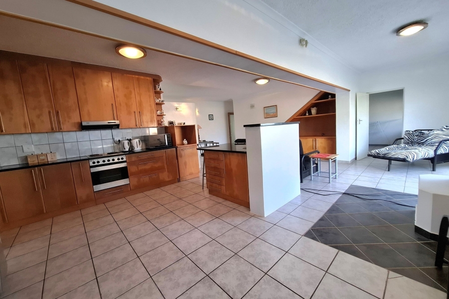 5 Bedroom Property for Sale in Bettys Bay Western Cape